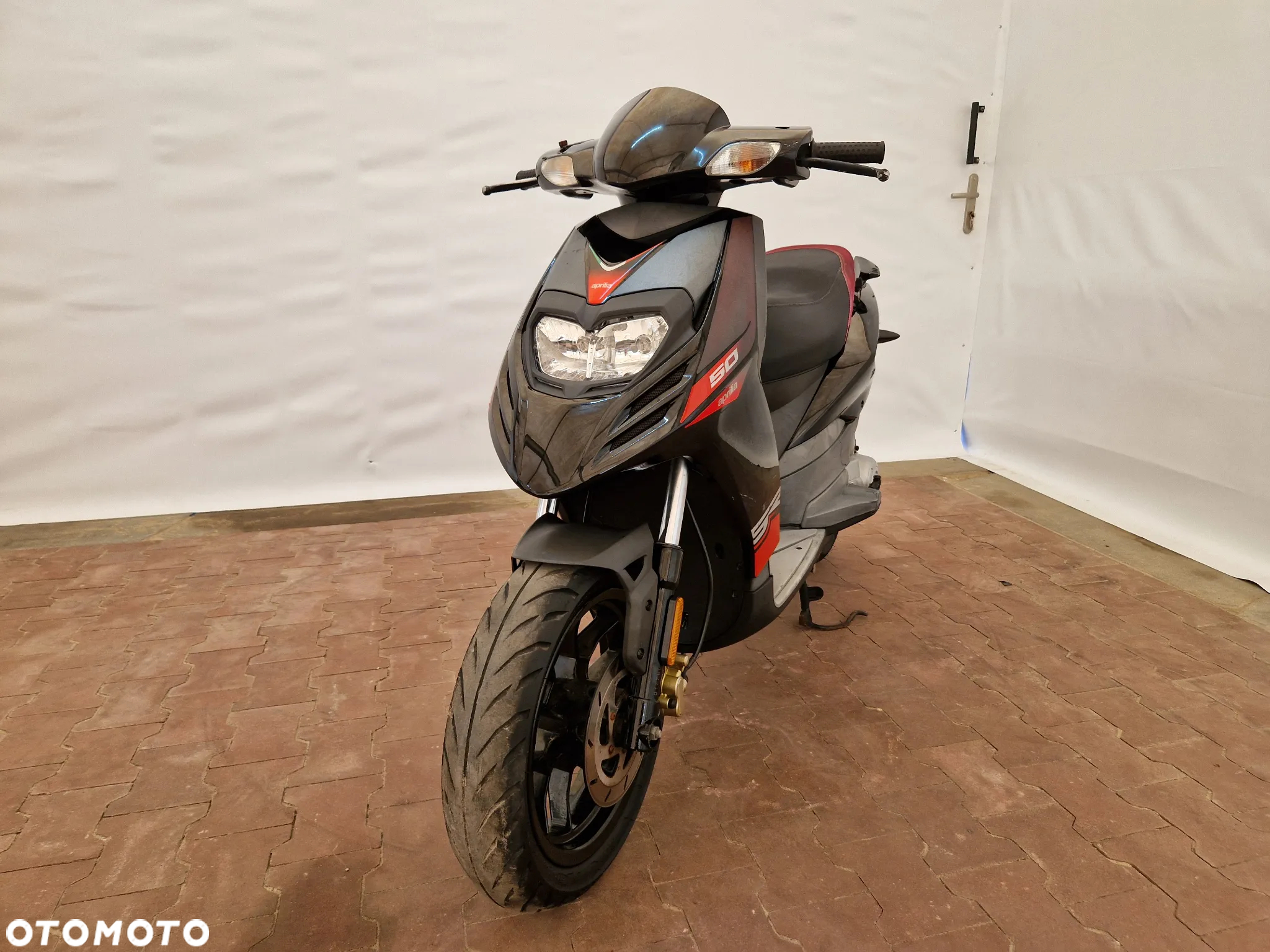 Aprilia SR - 10