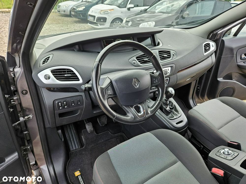 Renault Grand Scenic 2013