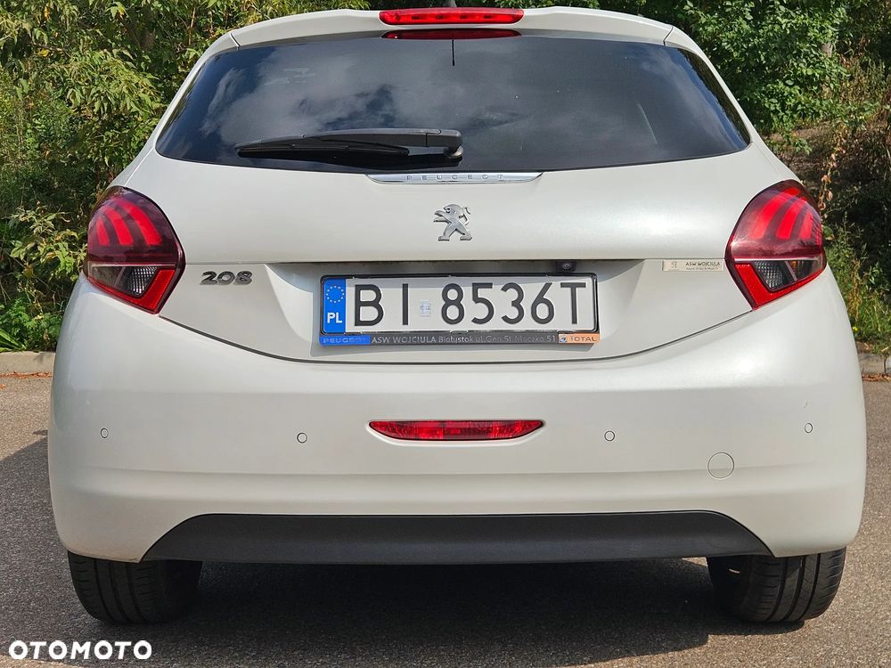 Peugeot 208 1.2 PureTech Allure S&S EAT6 - 10