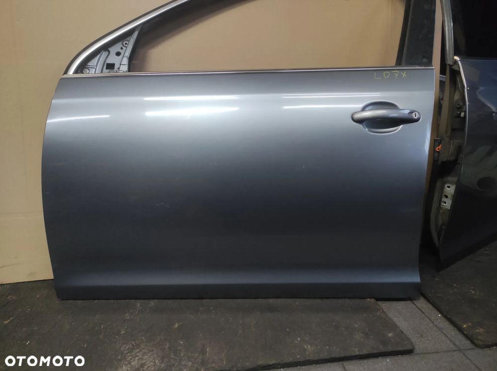 VW GOLF 5 6 KOMBI JETTA DRZWI PRZEDNIE LEWE PRZÓD LEWY LD7X SZARE WYSYŁKA !!! - 2