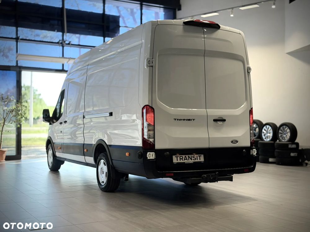 Ford Transit - 22