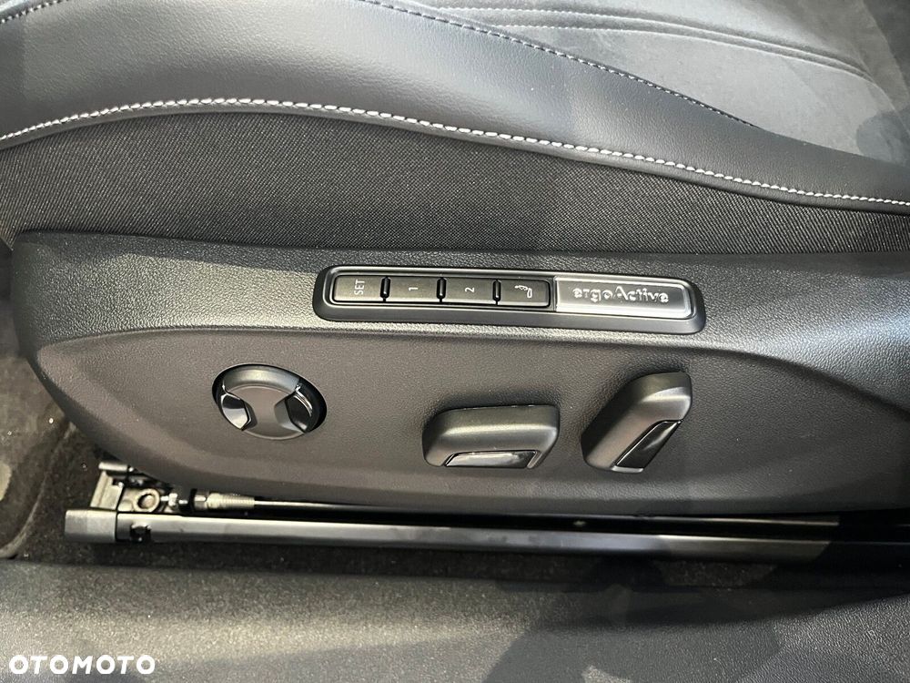 Volkswagen ID.7 - 11