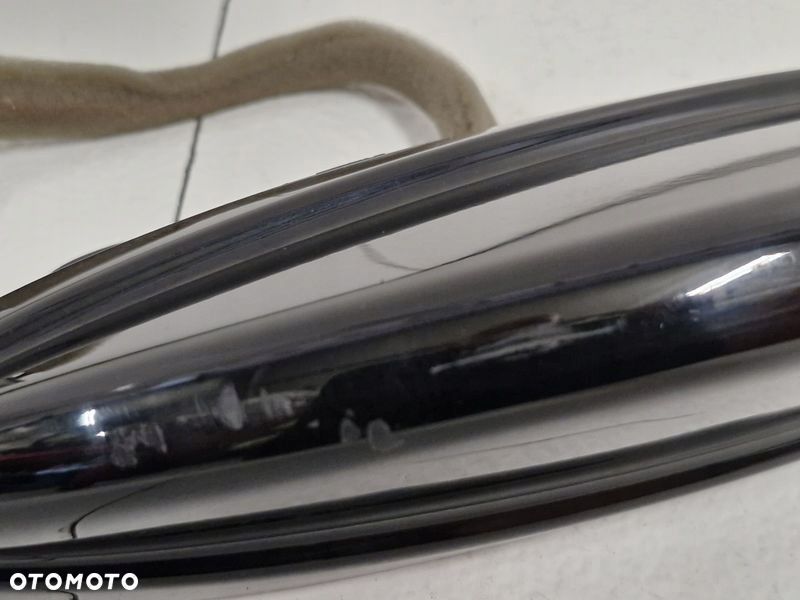 SSANGYONG REXTON IV 4 G4 17- ANTENA DACHOWA PODSTAWA REKIN PŁETWA - 3