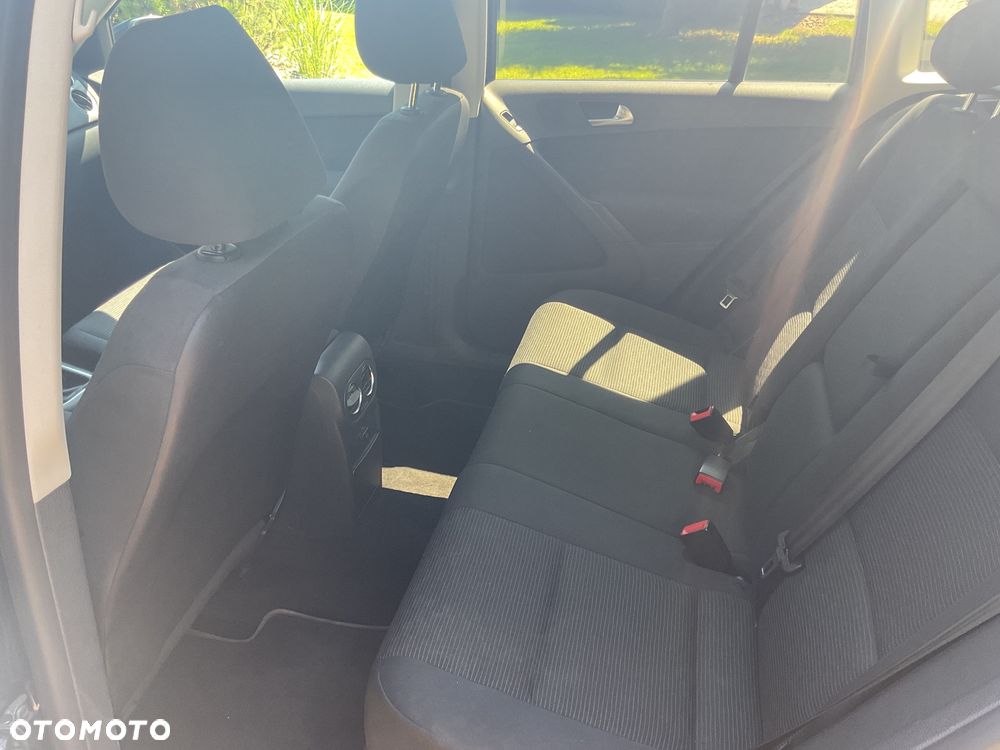 Volkswagen Tiguan 2.0 TDI BlueMot Trend&Fun - 11