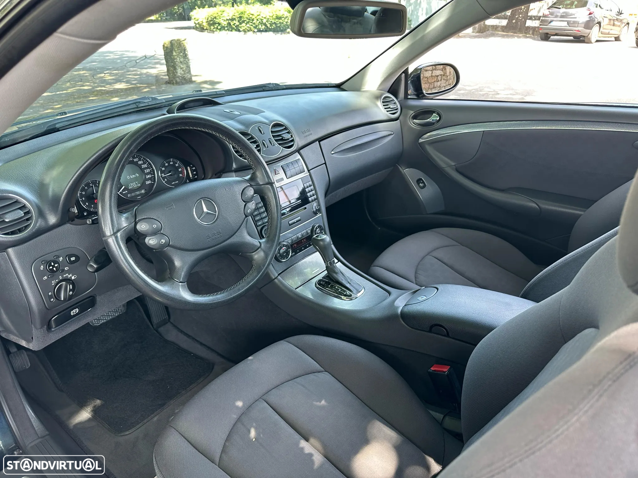Mercedes-Benz CLK 200 K Avantgarde Aut. - 8