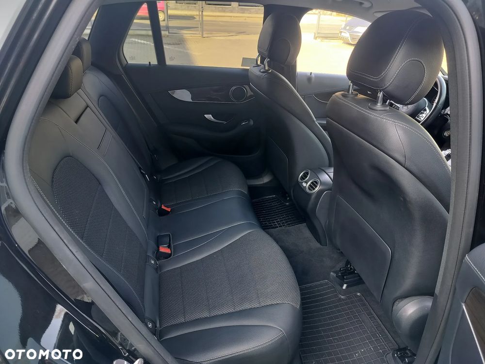 Mercedes-Benz GLC 200 4-Matic - 25