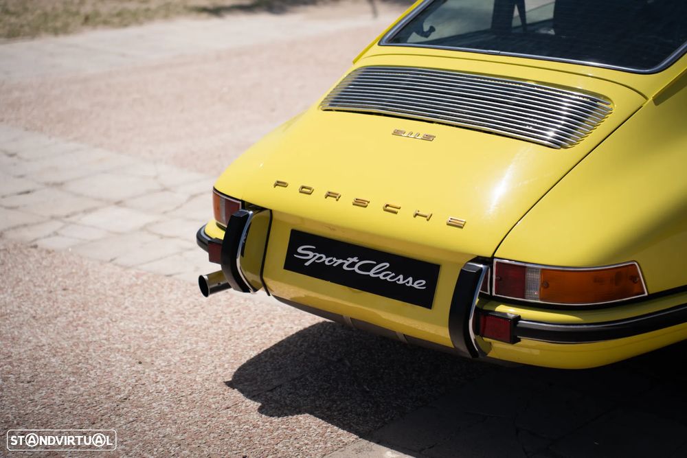 Porsche 911 Série F - 13