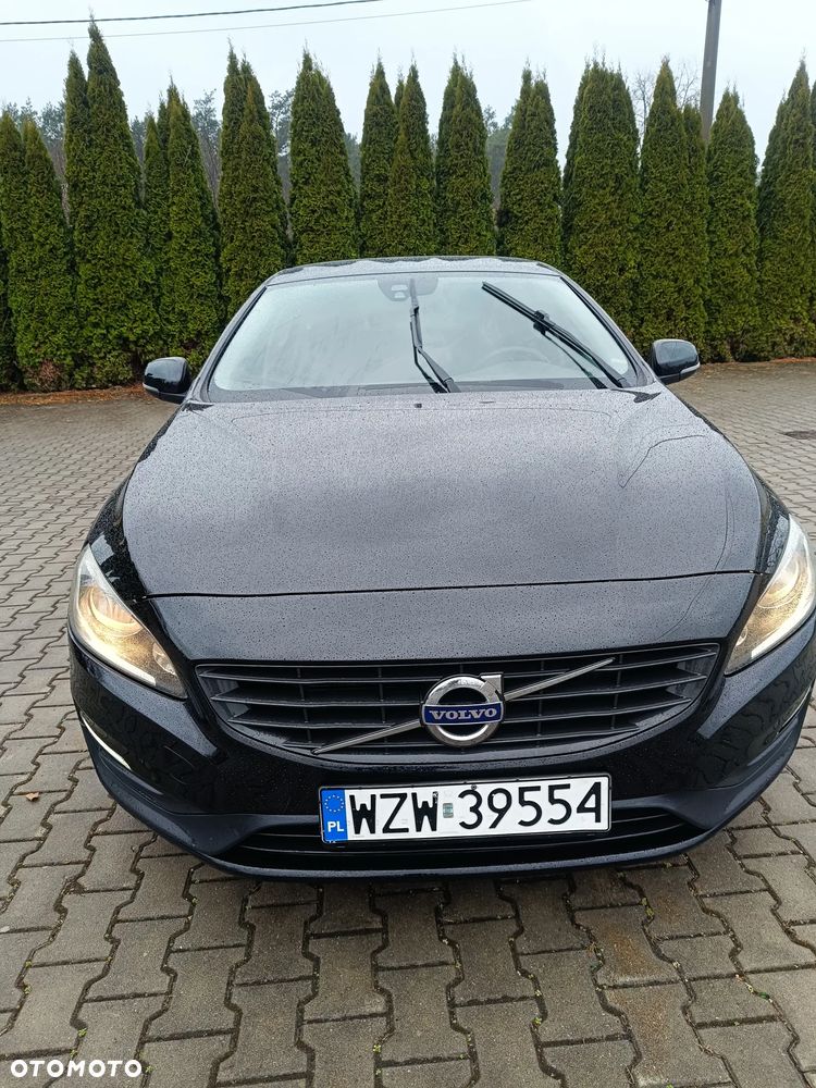 Volvo V60 D2 Drive-E Dynamic Edition (Momentum) - 3