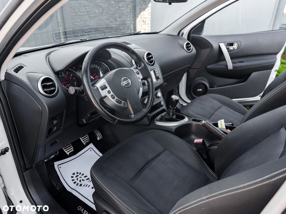 Nissan Qashqai 2.0 tekna - 17
