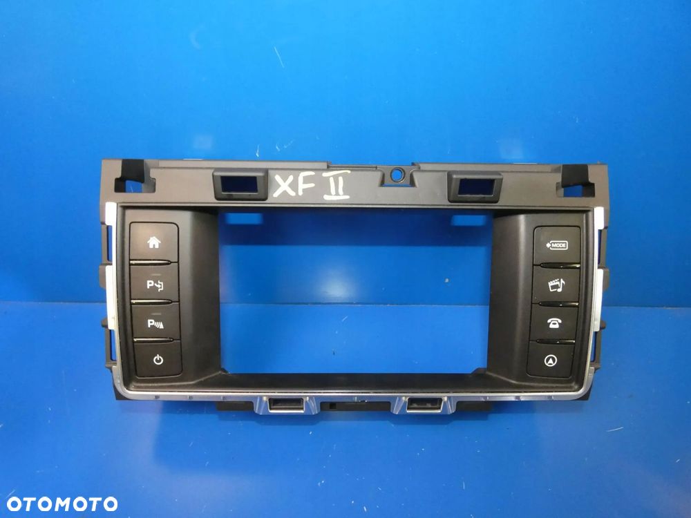 JAGUAR XF X260 PANEL RADIA RAMKA WYŚWIETLACZA - 1