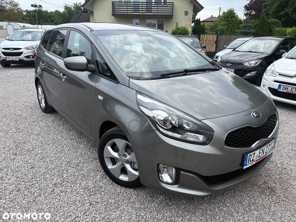 Kia Carens 1.7 CRDi Spirit - 14