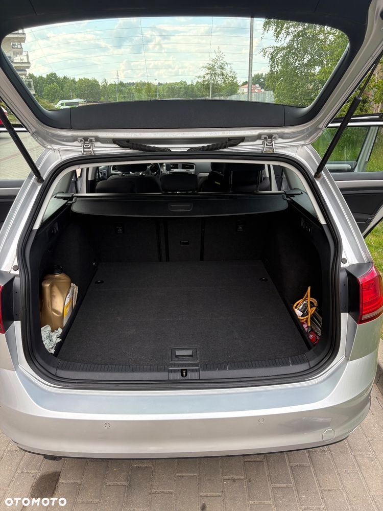 Volkswagen Golf 1.6 TDI BlueMot Comfortline - 12