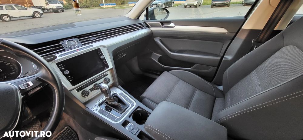Volkswagen Passat 1.4 TSI ACT DSG Comfortline - 19