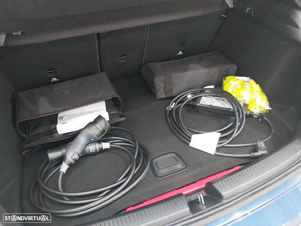 Mercedes-Benz A 250 e Style Plus - 9