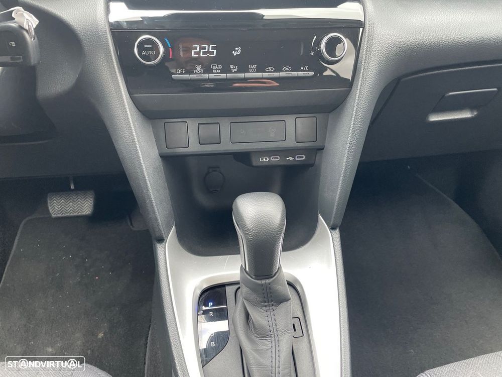 Toyota Yaris Cross 1.5 HDF Comfort Plus - 20