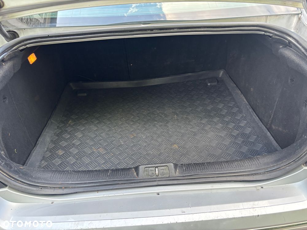 Peugeot 407 1.6 HDi Presence - 22