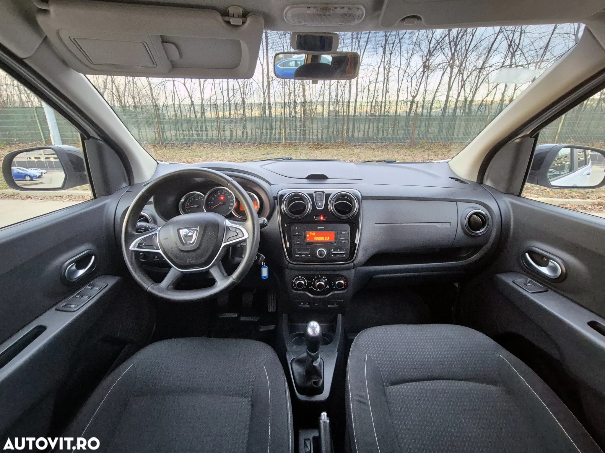 Dacia Lodgy 1.6 SCe Laureate - 16