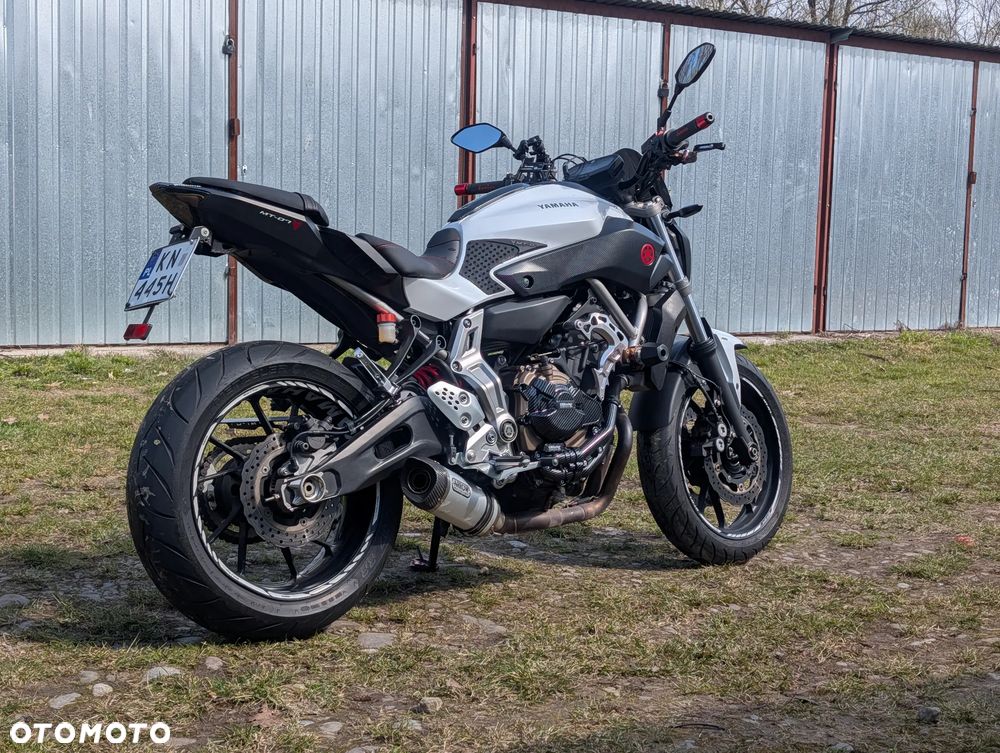 Yamaha MT - 1