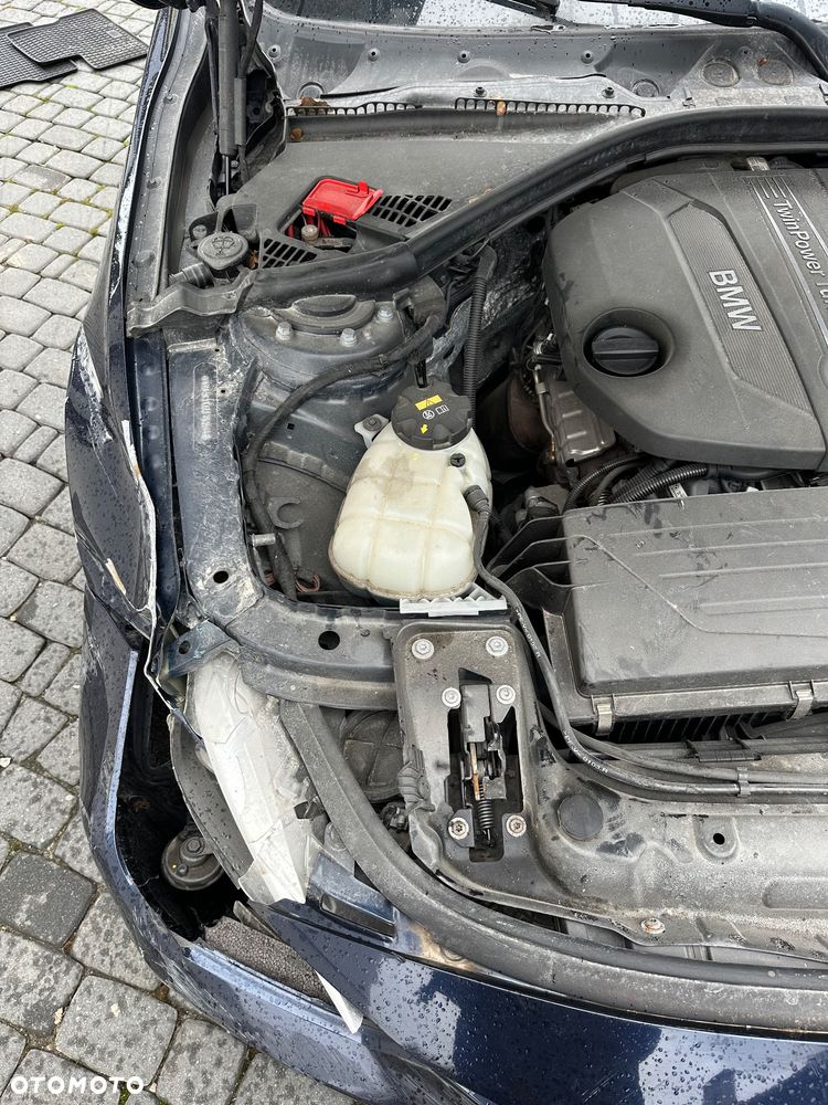 BMW Seria 3 320d - 25