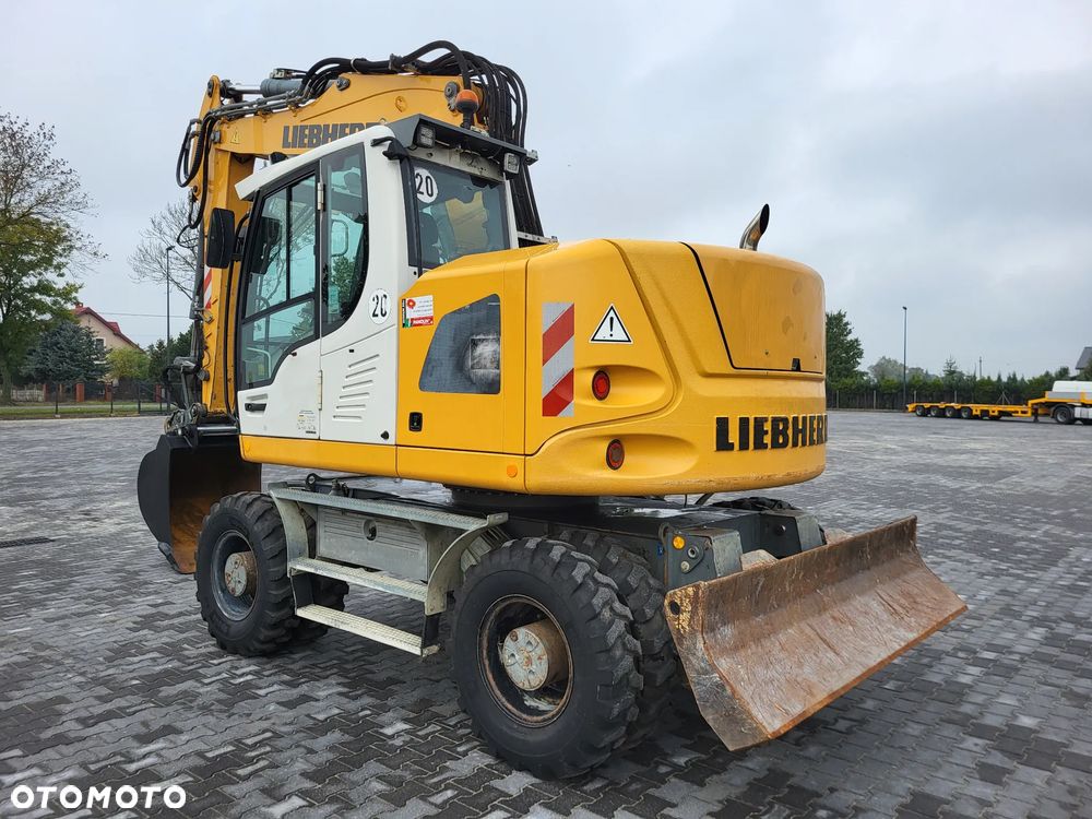 Liebherr A918 Compact / z Niemiec / Stan idealny / - 3