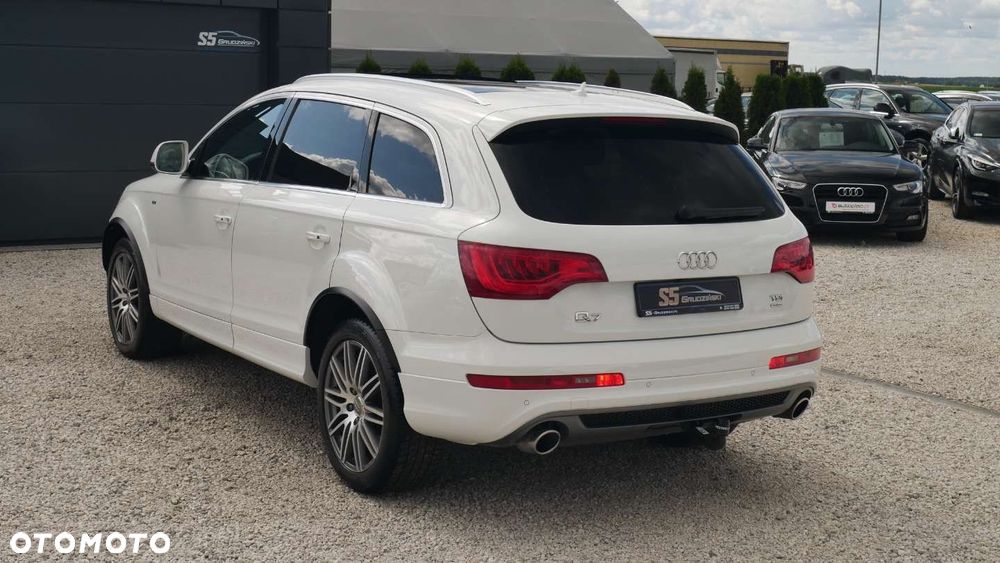 Audi Q7 - 5