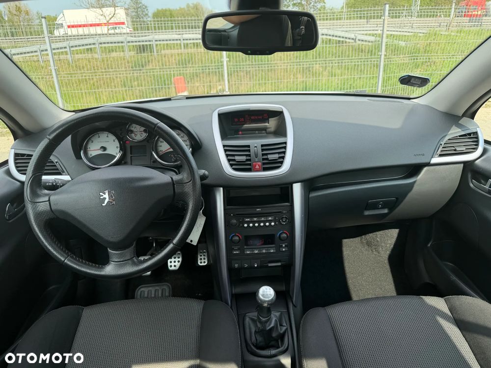 Peugeot 207 CC 120 VTi Sport - 21