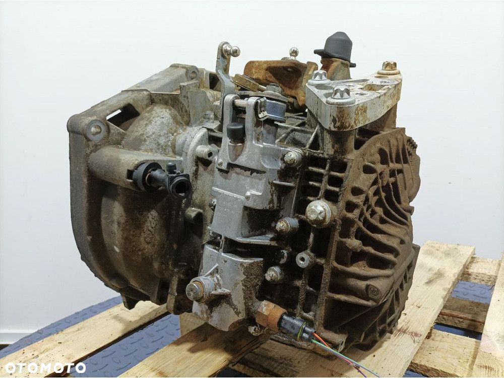 OPEL COMBO D 1.6 CDTI 105KM SKRZYNIA BIEGÓW C63563501 - 3