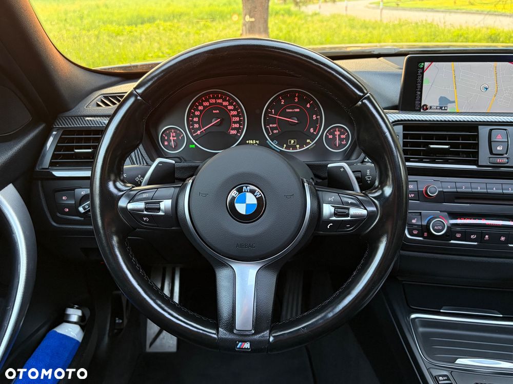 BMW Seria 3 335d xDrive Edition M Sport Shadow - 29