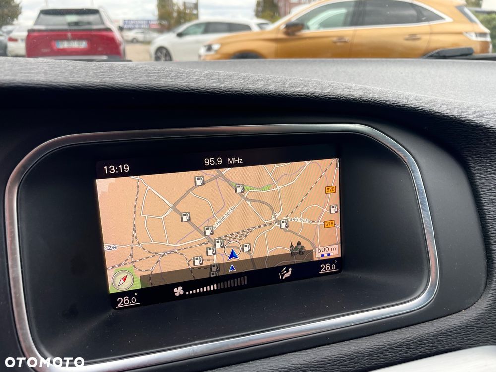 Volvo V40 D2 Drive-E Inscription - 19