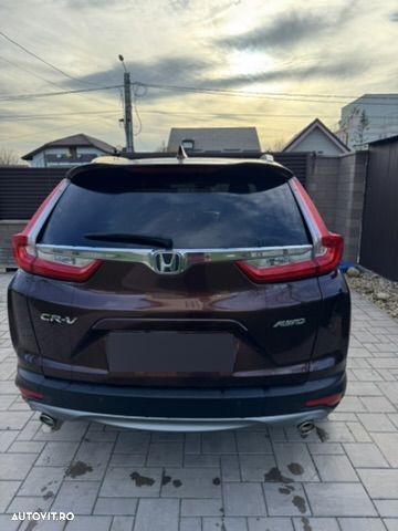 Honda CR-V 1.5 VTEC Turbo 4WD CVT Executive - 8