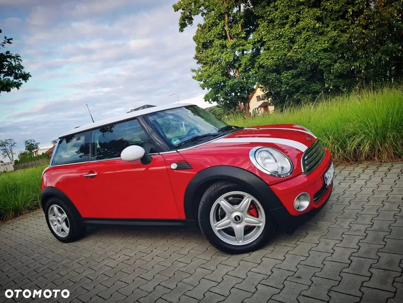 MINI Cooper Standard - 13