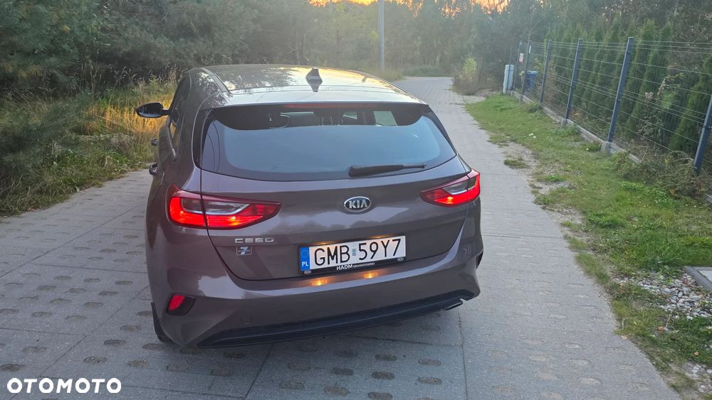 Kia Ceed 1.0 T-GDI L - 6