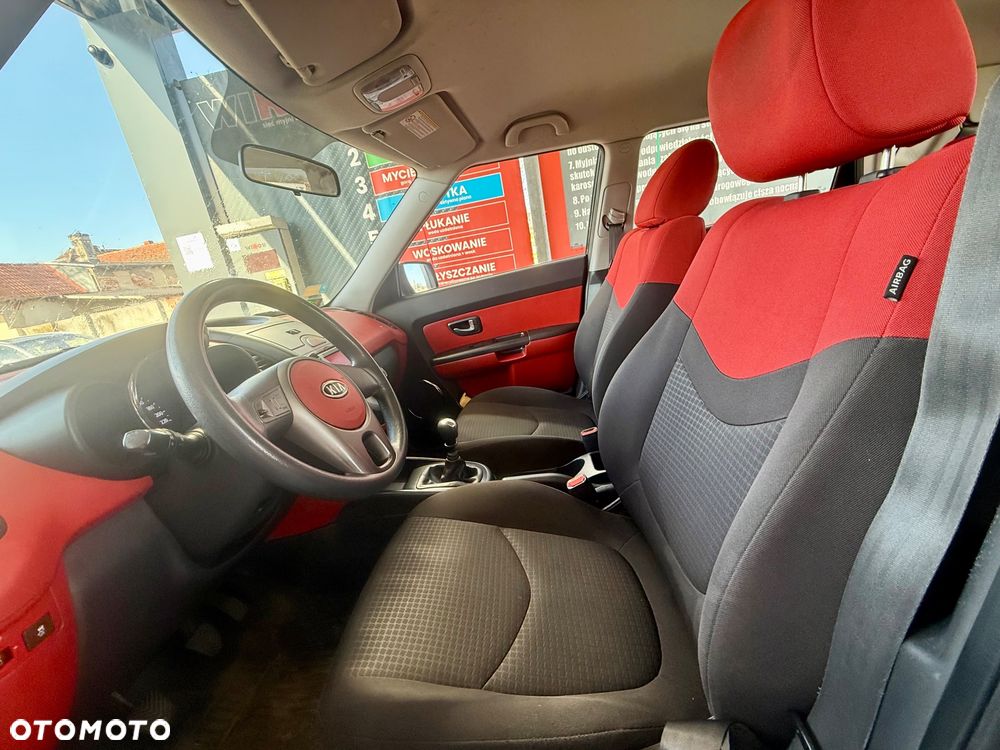 Kia Soul 1.6 CRDi M EU5 - 12