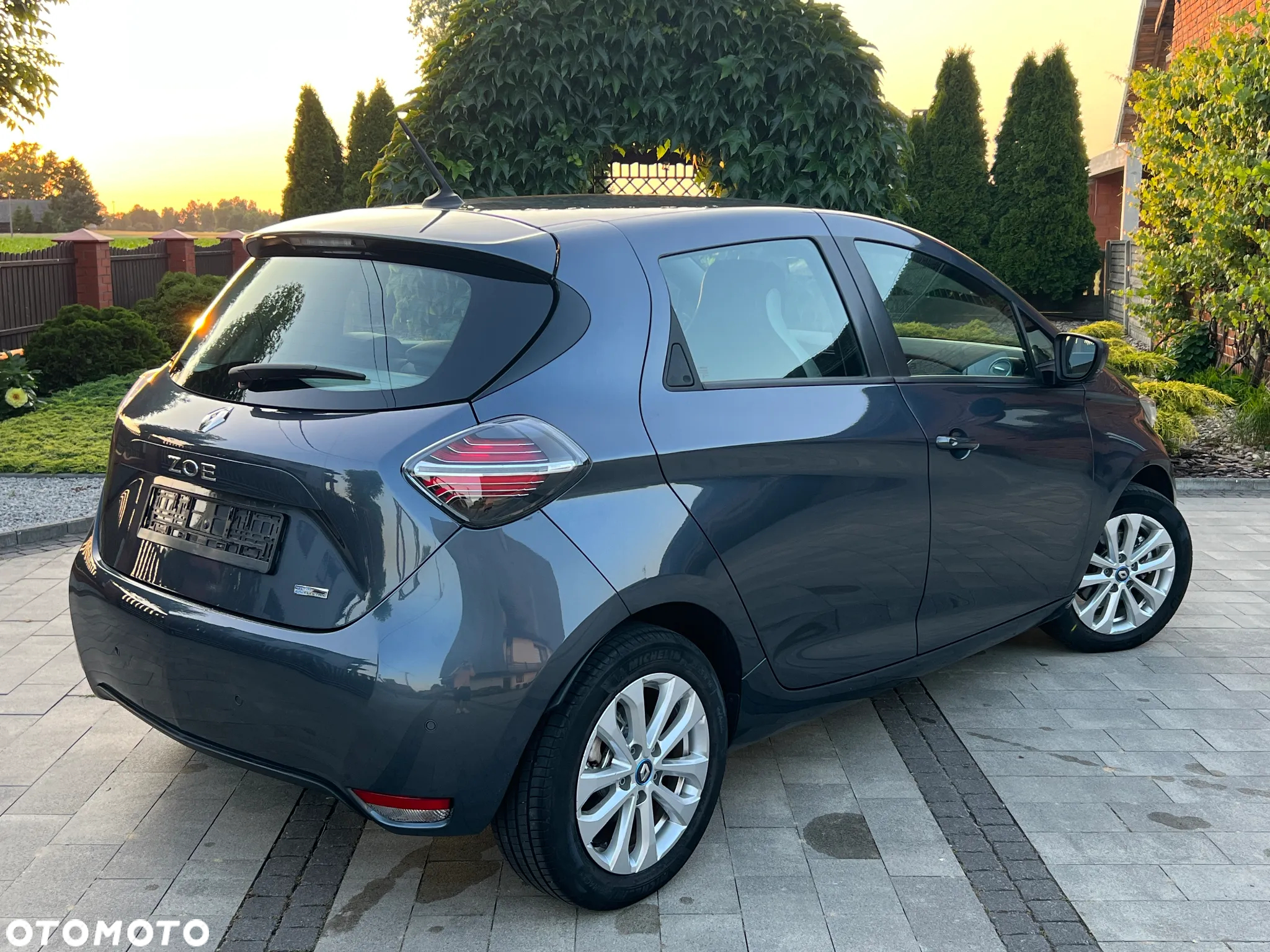 Renault Zoe - 4