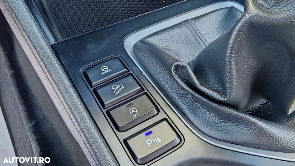 Hyundai Tucson blue 1.7 CRDi 2WD Style - 18