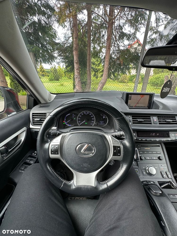 Lexus CT 200h Limited Edition - 10