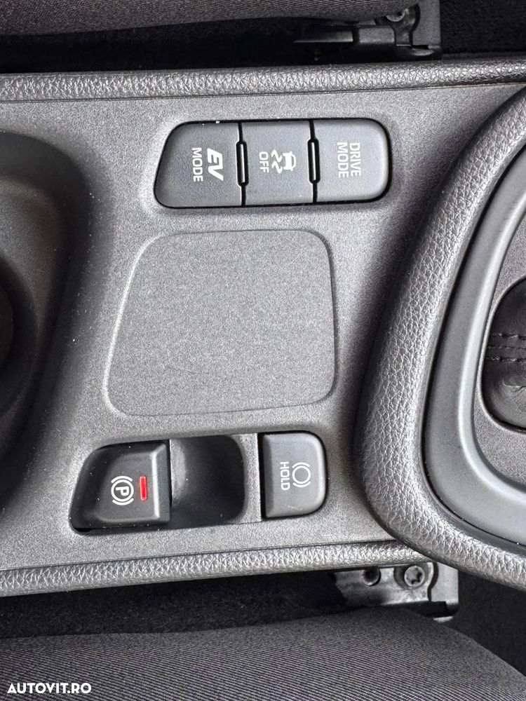 Toyota Yaris 1.5 VVT-i HSD Eco - 20