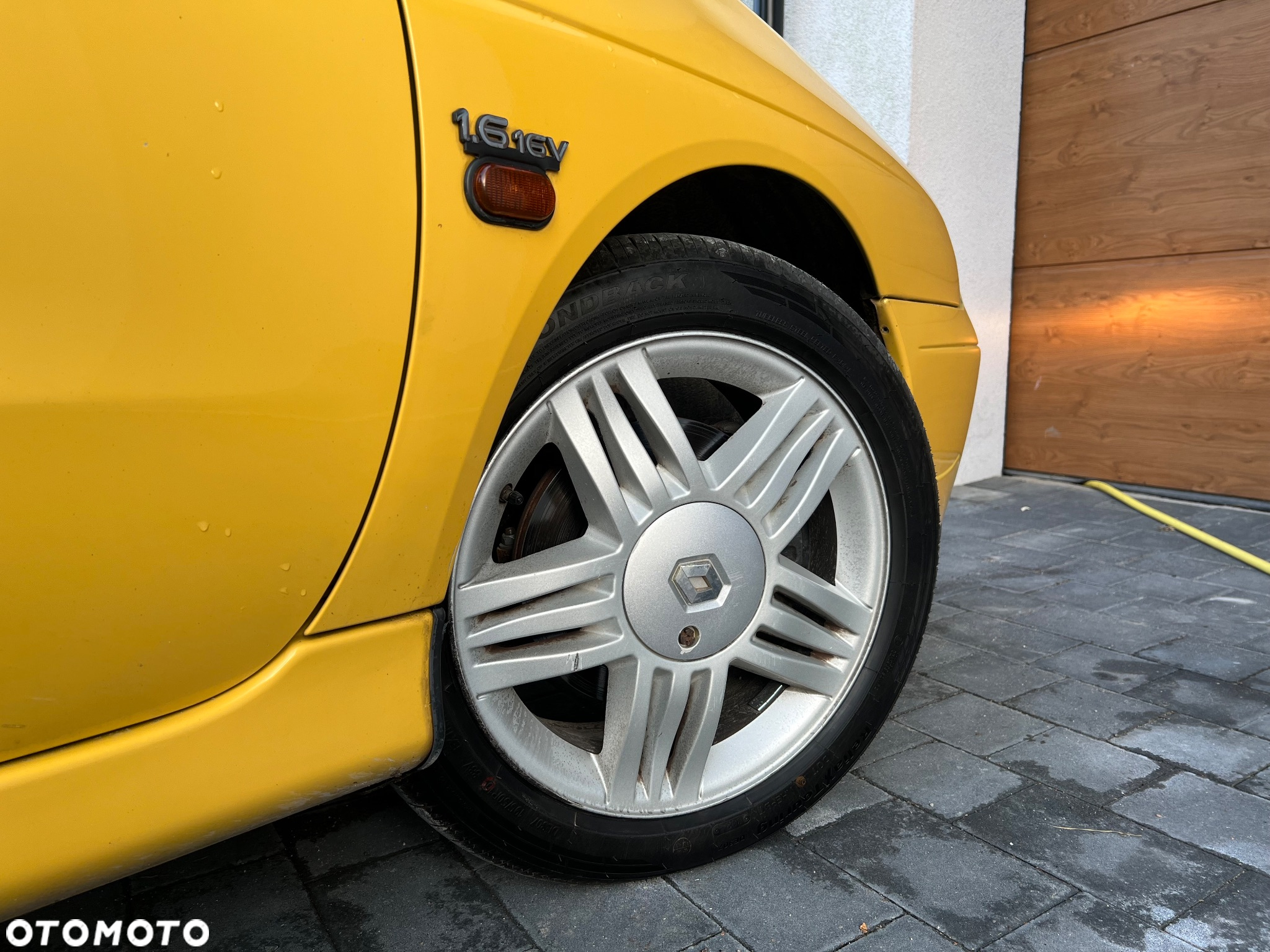 Renault Megane Cabrio 1.6 - 19