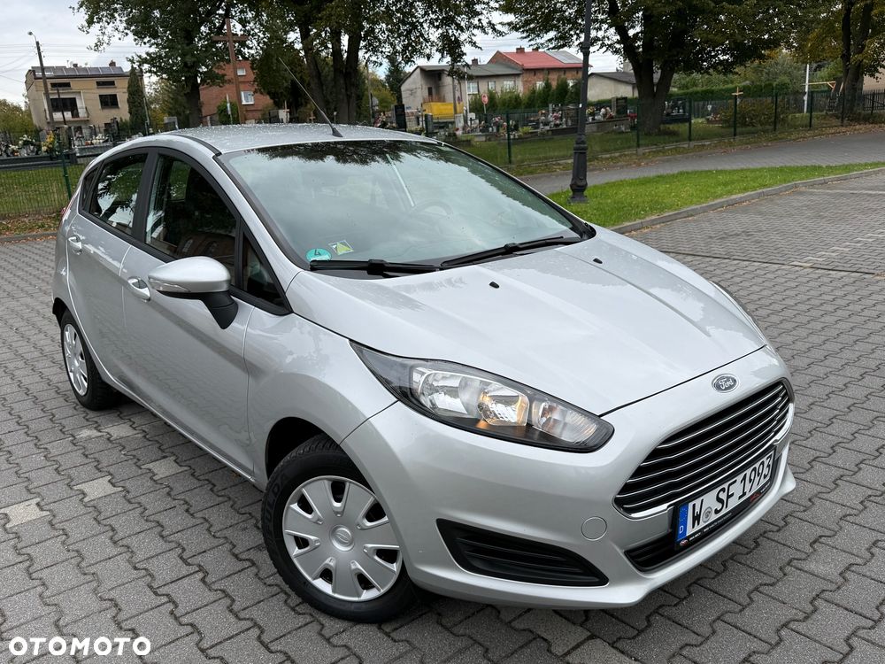 Ford Fiesta 2014 photo 2