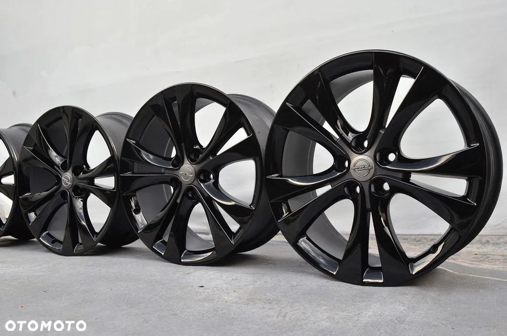Felgi 8,5x20 5x120 Opel Insignia I OPC - 8