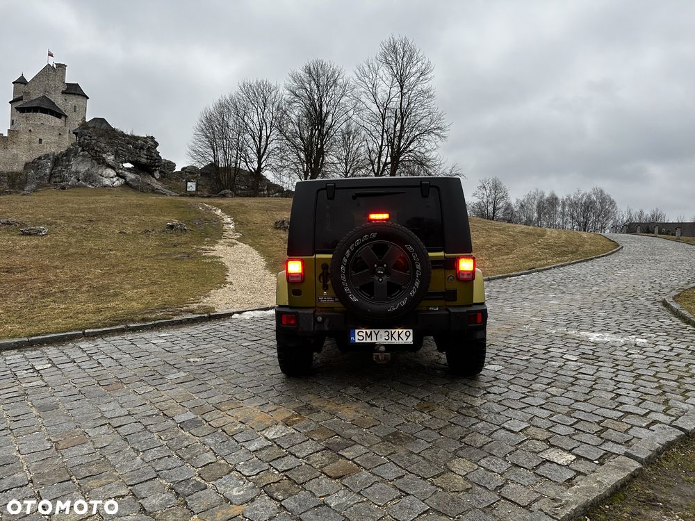 Jeep Wrangler Unlimited 3.8 Sahara - 7