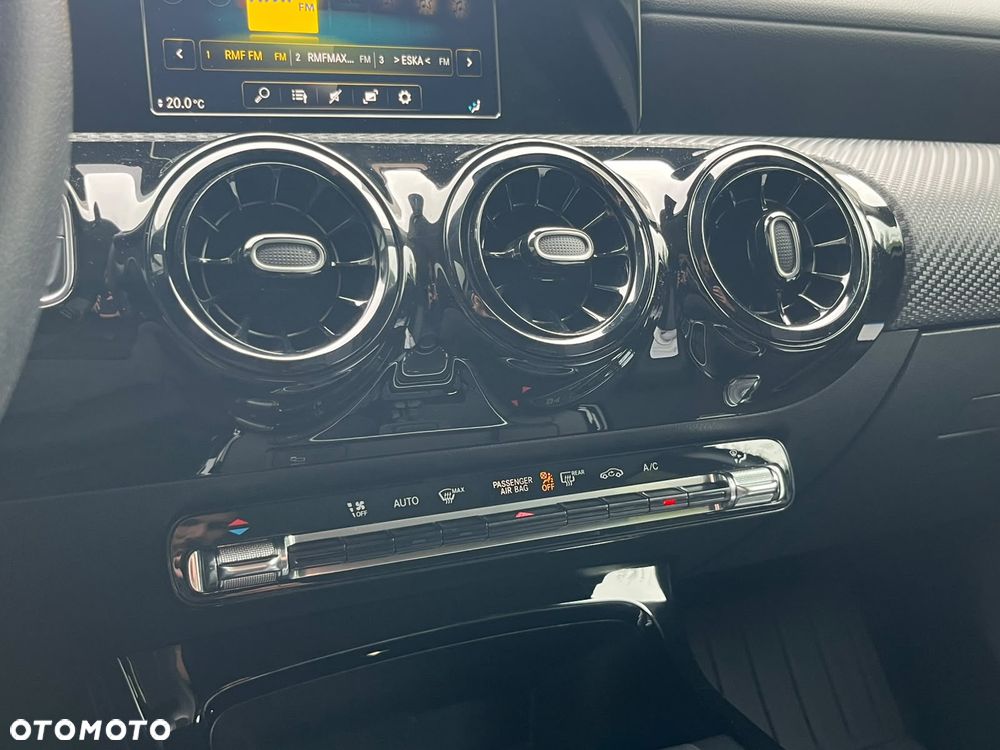 Mercedes-Benz Klasa A 200 d Style 8G-DCT - 16