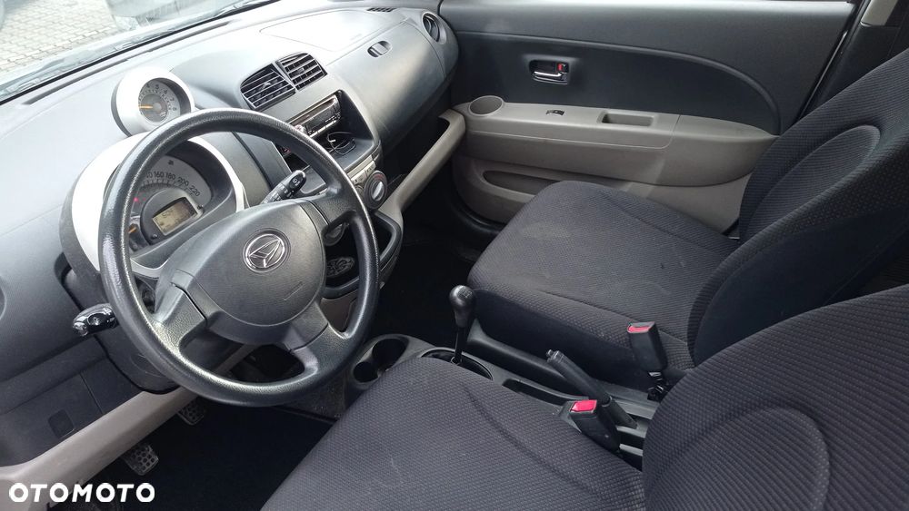Daihatsu Sirion 1.3 - 33