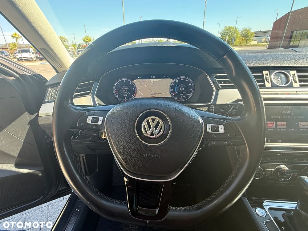 Volkswagen Passat 2.0 TDI BMT Highline DSG - 9