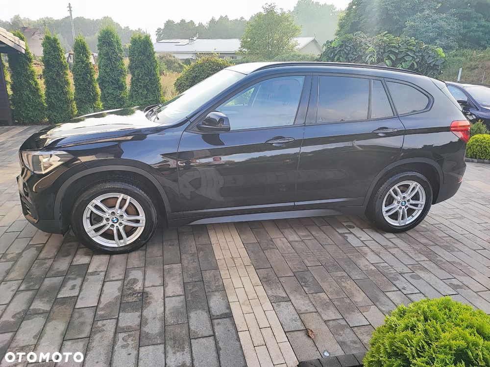 BMW X1 xDrive20d Sport Line - 5