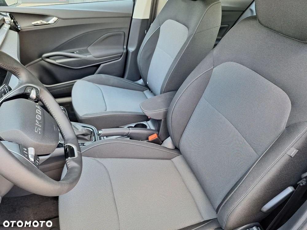 Skoda Fabia 1.0 TSI Drive DSG - 11