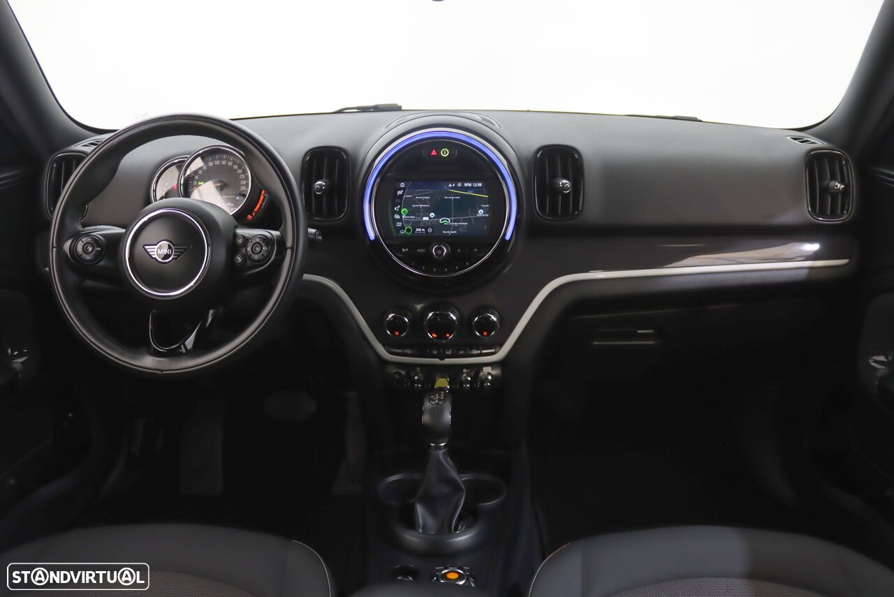 MINI Countryman Cooper SE ALL4 Auto - 6