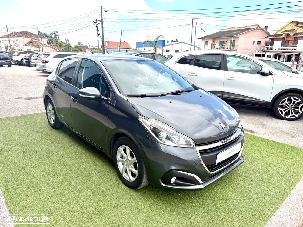 Peugeot 208 1.6 BlueHDi Style - 2