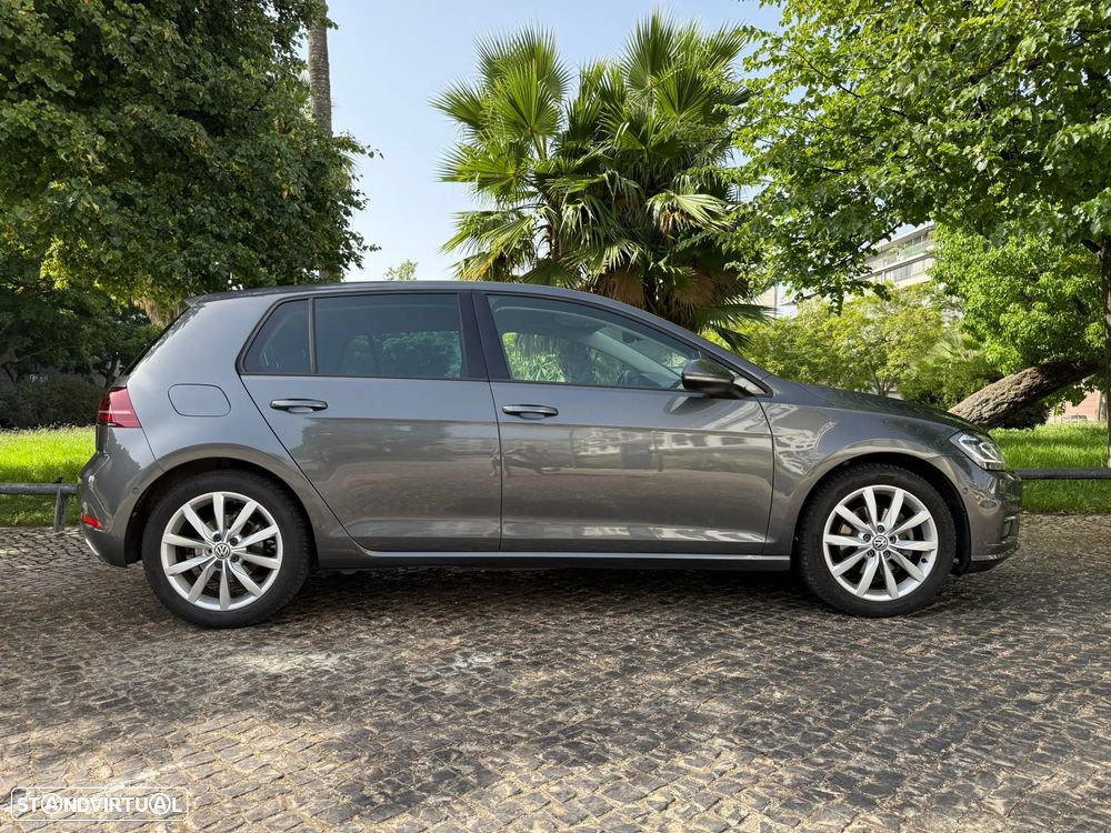 VW Golf 1.6 TDI Highline - 10
