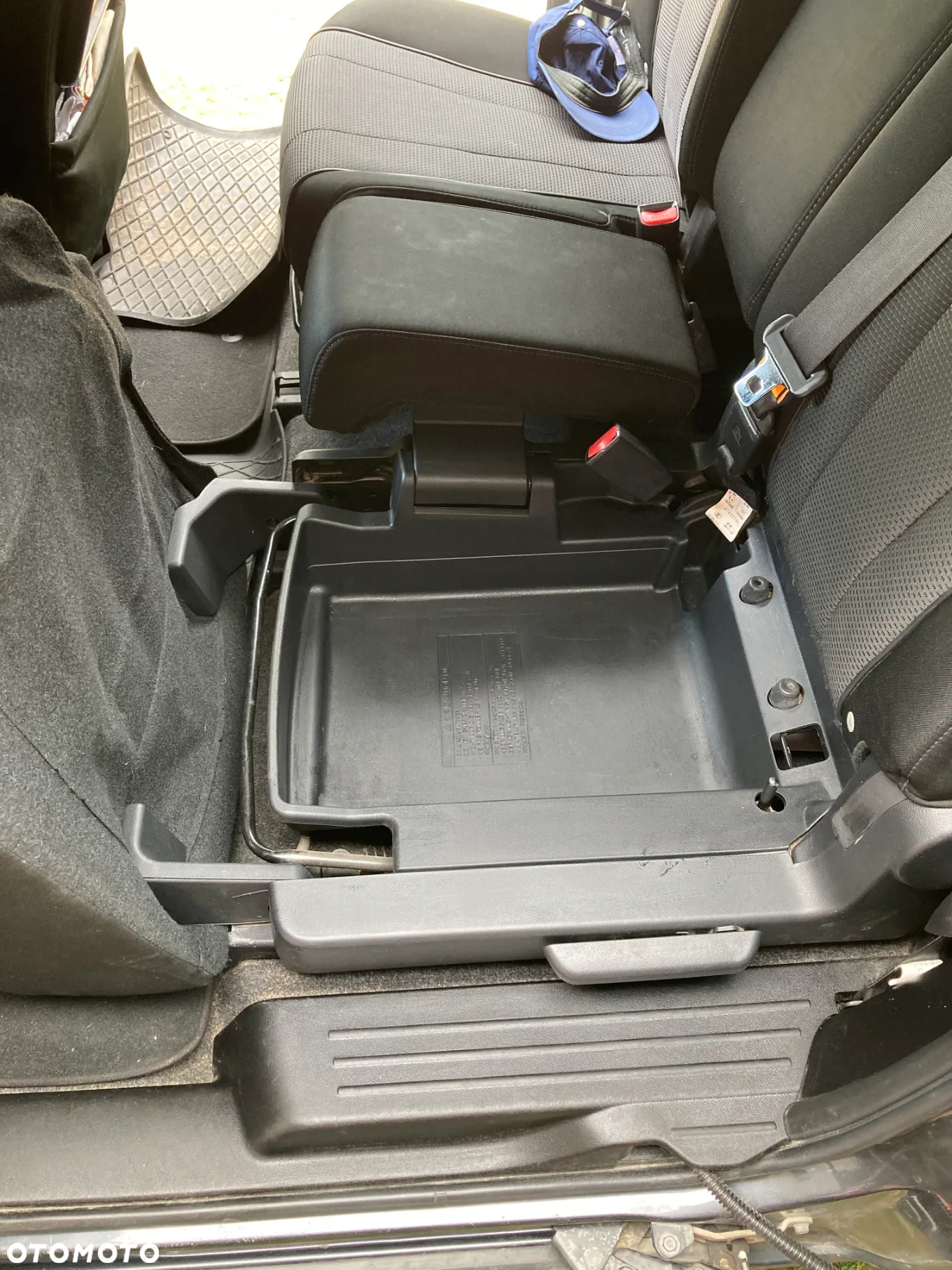 Mazda 5 - 14